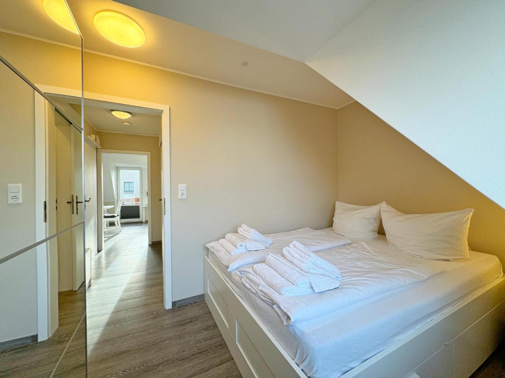 Ferienwohnung In Tinnum Mit Balkon Sylt Extérieur photo